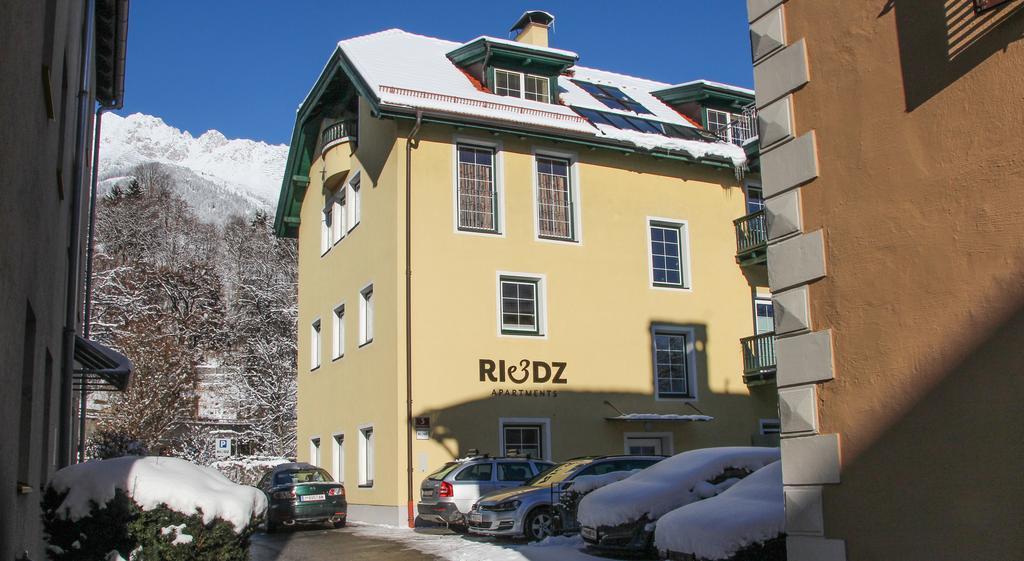 Riedz Apartments Innsbruck- Zentrales Apartmenthaus mit grüner Oase Exterior foto